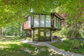 The Escape Pod Cheat Lake, Morgantown, Hot Tub, 2Bed, 2Bath
